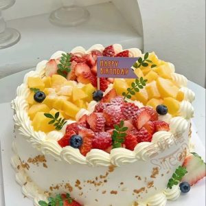 Bánh Kem Trái Cây Nhiệt Đới